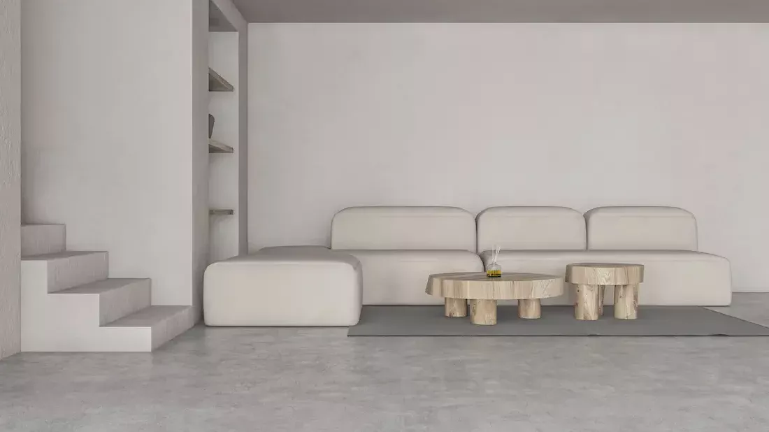 Salón con suelo de microcemento gris claro